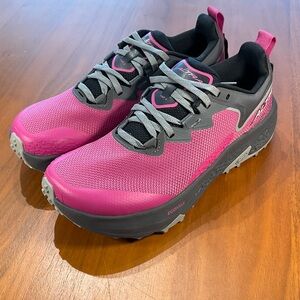 Altra Timp 6 Women's Hot Pink and Gray Trail Running Shoes